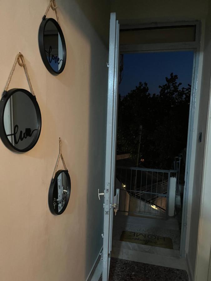Retro Apartment Πάτρα Εξωτερικό φωτογραφία